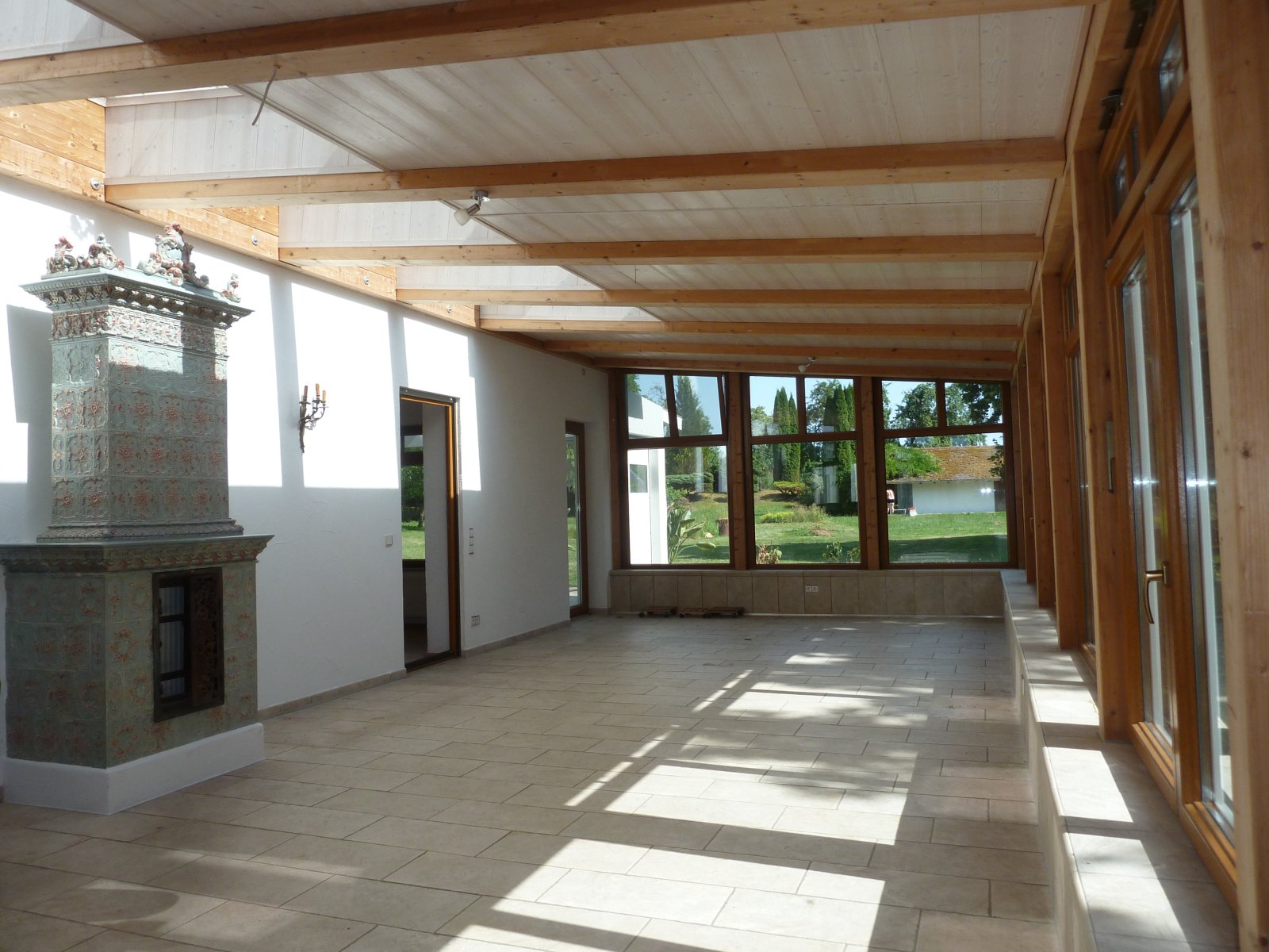 Ochsenhausen: Großzügiges Arbeitesmöglichkeiten plus Wohnen nähe Ochsenhausen möglich 