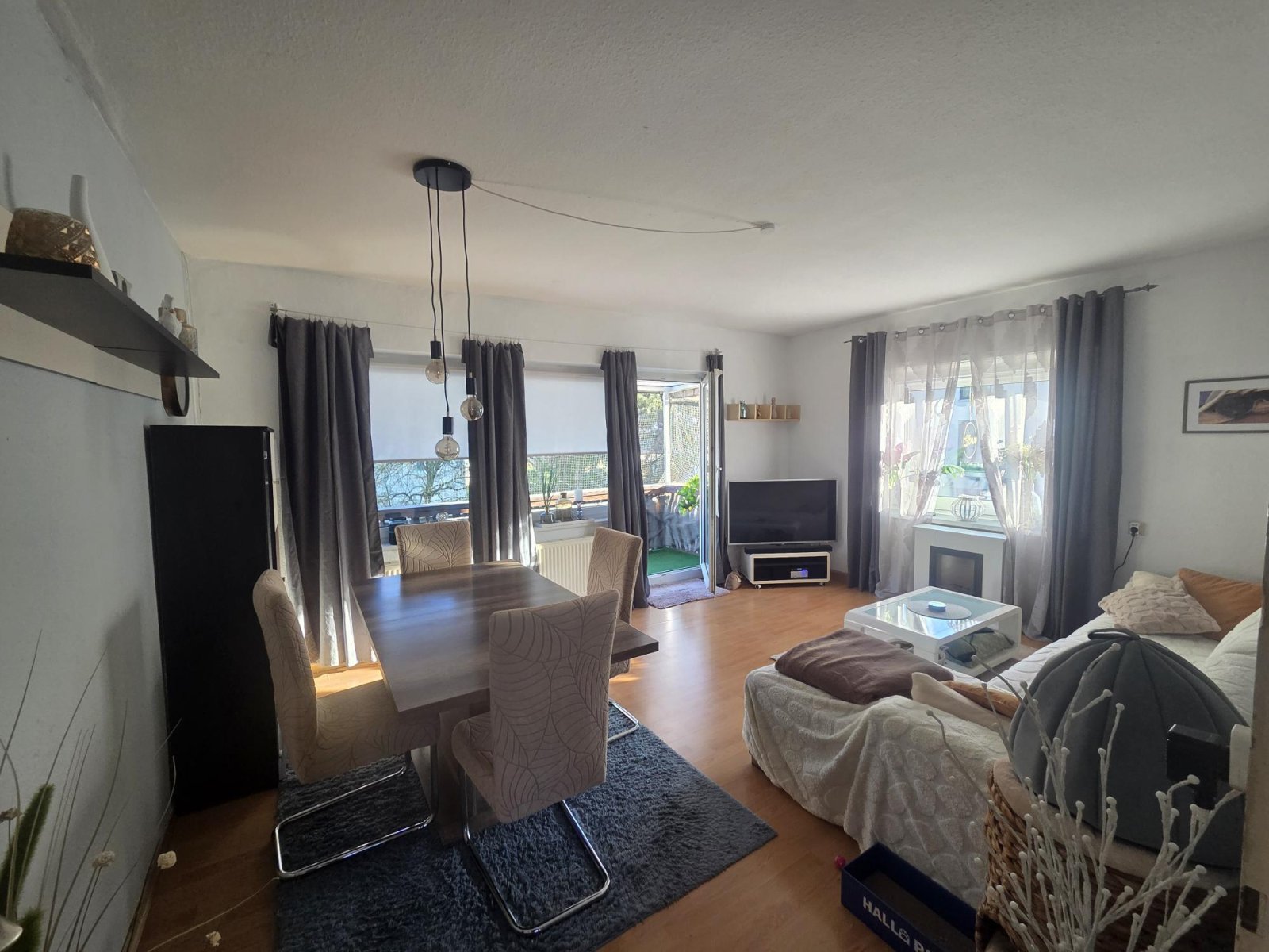 Mittelbiberach: Kleinere 4- Zimmer Altbau Wohnung in Mittelbiberach 