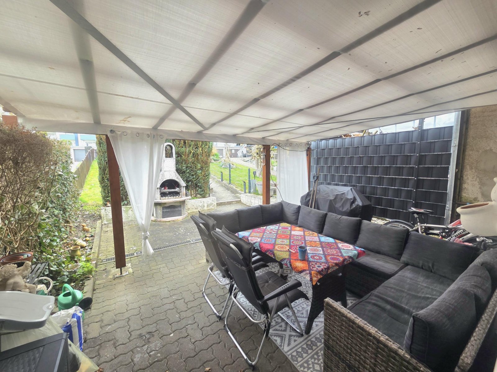 Biberach an der Riß: Modernisiertes Reihenmittelhaus in innenstadtnaher Lage in Biberach 