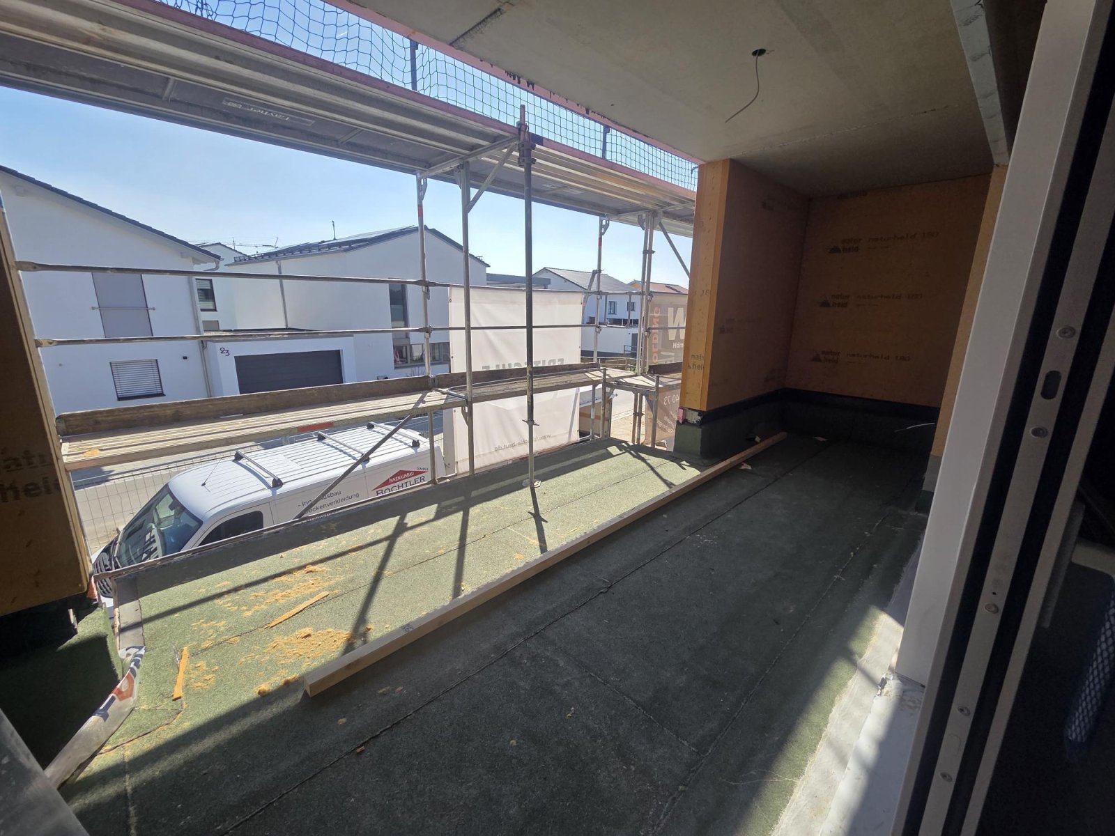 Größerer Sonnenbalkon Größerer Sonnenbalkon